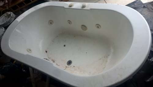 6 Jet Spa Bath