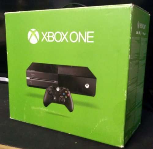 BOXED X-Box One 500GB Console INCLUDING Battlefield 1 Digital Code & Original Wireless controller.