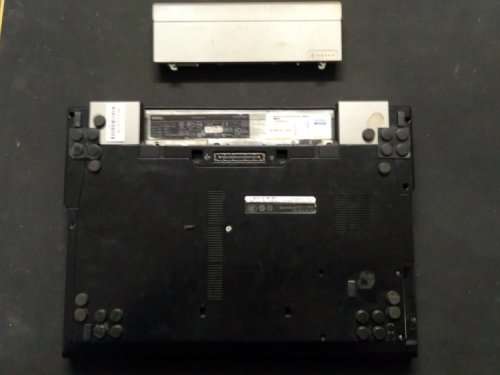 Dell® Precision M4400 PLEASE READ >>> SELLING AS SPARES. NO HDD. Working Parts Listed