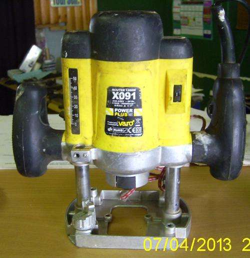 Power Plus Router X091