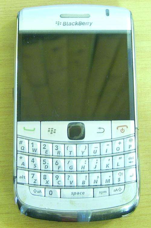 Blackberry Bold 9700 Cellphone