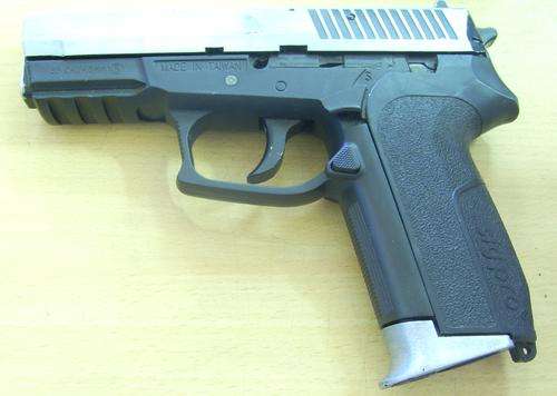 KWC CO2 Pistol