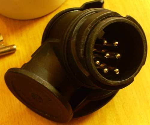 Adaptor