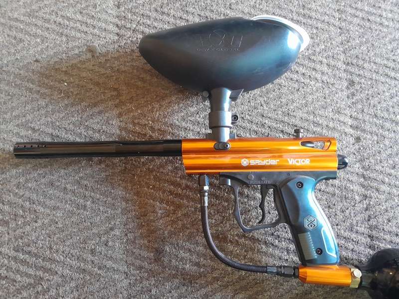 Spyder Victor Paintball Gun