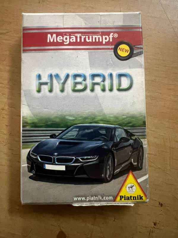 Mega Trump Cards Hybrid