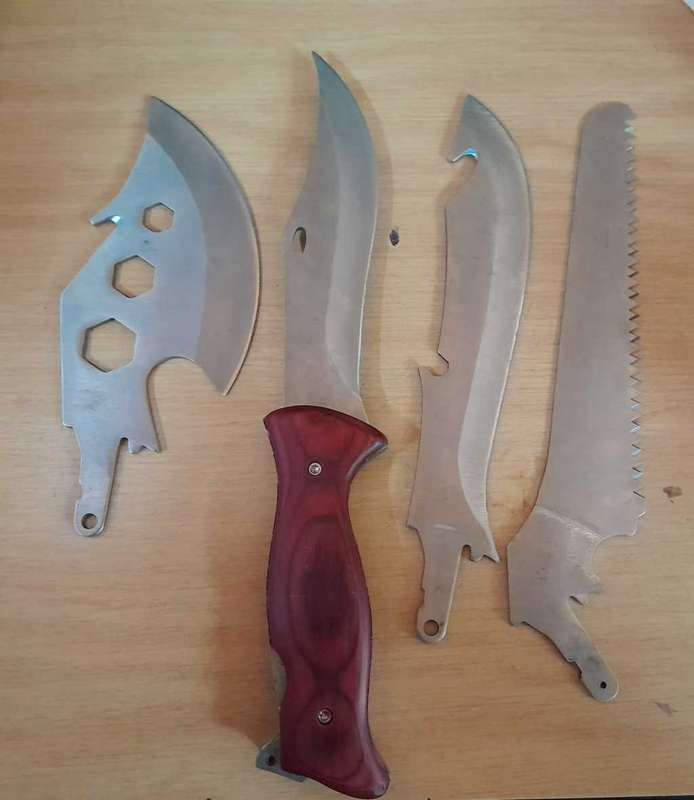 Survival Knife Set With 4 Interchangeable Blades
