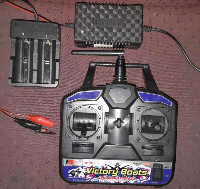 Victory Bait Boat