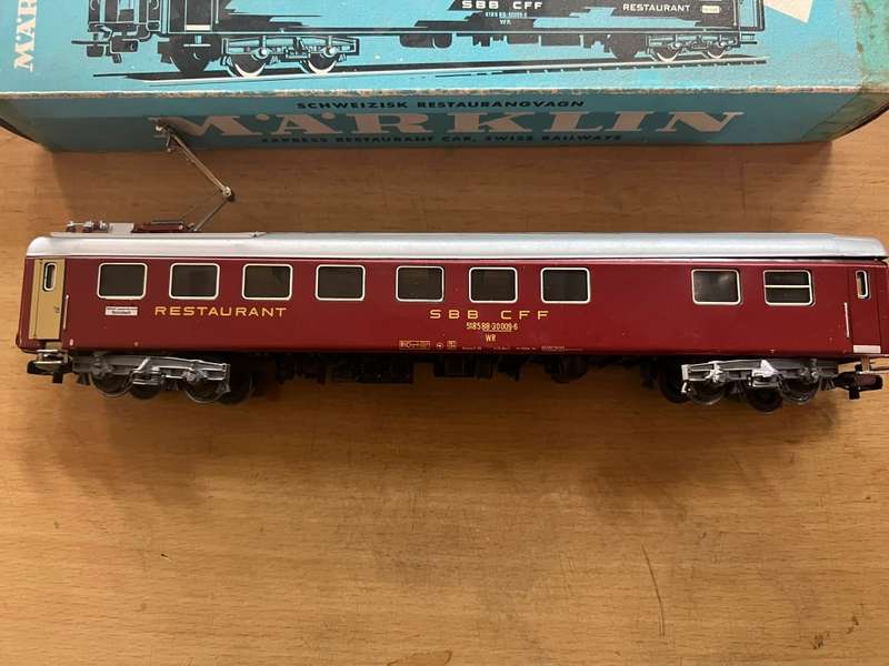 Marklin 4068 Express Restaurant/ Dining Car