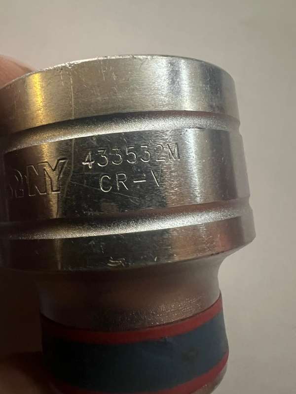 King Tony - Socket Standard 1/2" X 32mm