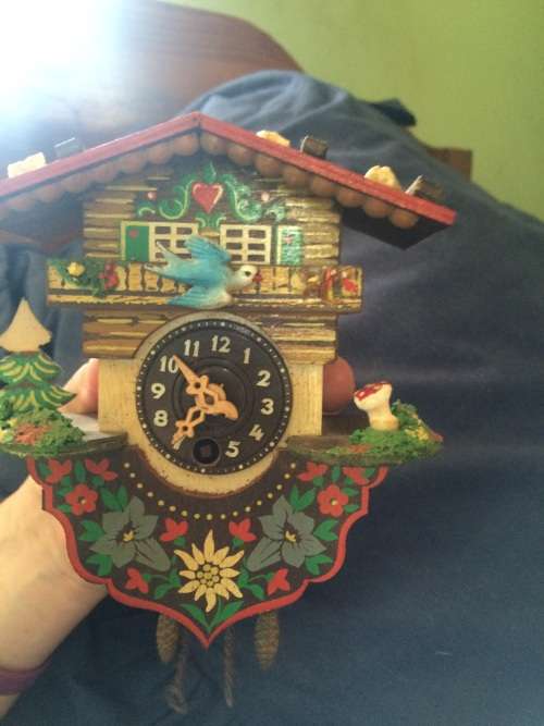 Mini novelty clock