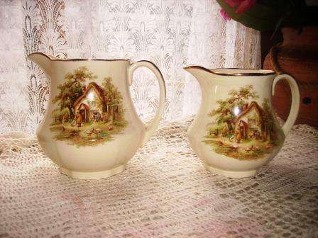 2x alfred meakin jugs