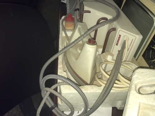 Bernina Professional Boiler Iron System **Collections allowed**