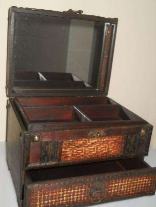 Beautiful Hand Crafted (Large) Wooden Trinket Box (Drawer)