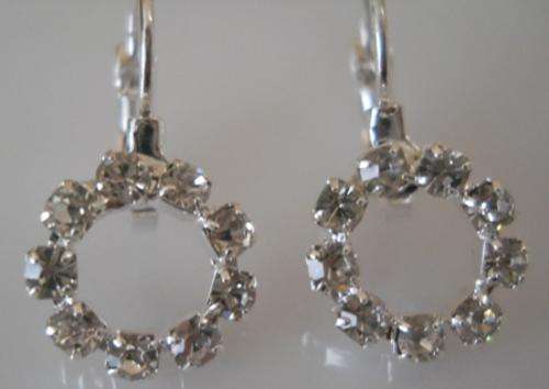 Beautiful "Diamante Round" Earrings