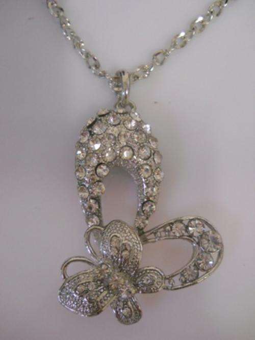 Beautiful "Diamante Heart - Butterfly" Pendant on Chain