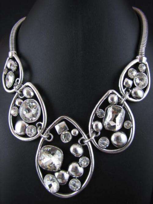 STUNNING TIBETAN SILVER OVALS WITH CRYSTALS NECKLACE