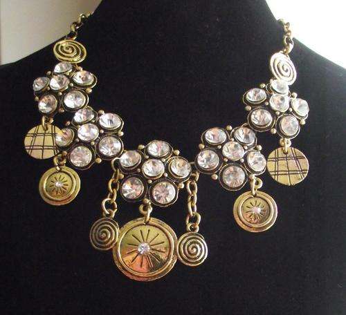 BEAUTIFUL GOLDTONE CRYSTALS & CHARMS  NECKLACE