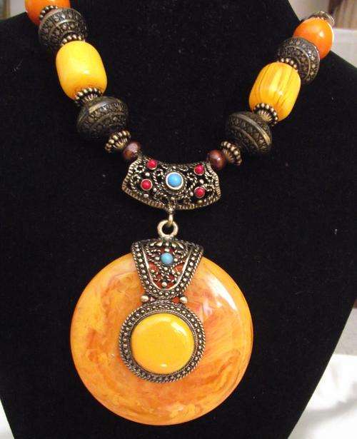 Bohemian Carved Chunky Vintage Retro Copper Wood Pendant Necklace