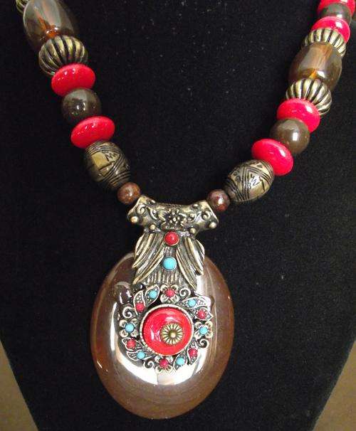 Oval Bohemian Chunky Carved Vintage Retro Copper Wood Pendant Necklace