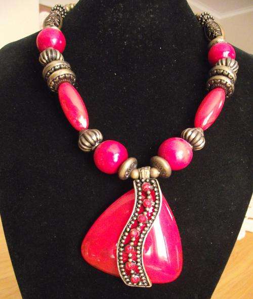 Bohemian Carved Chunky Vintage Retro Copper Wood Pendant Necklace