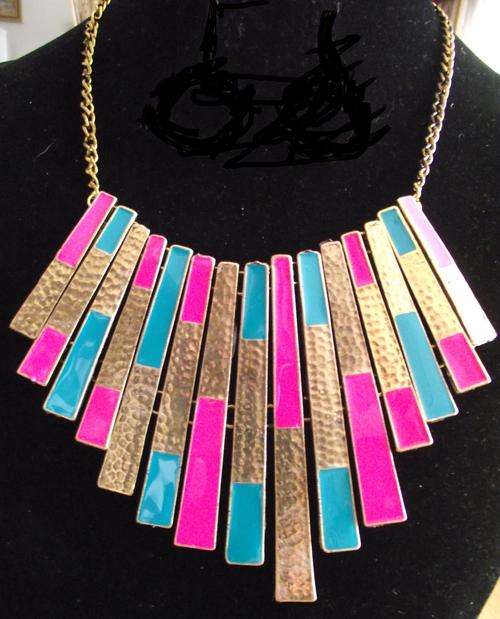 Stunning Gold Tone PINK & TURQUOISE Bib Necklace