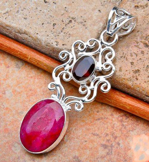 ROYAL RUBY. GARNET SOLID .925 STERLING SILVER PENDANT 50mm