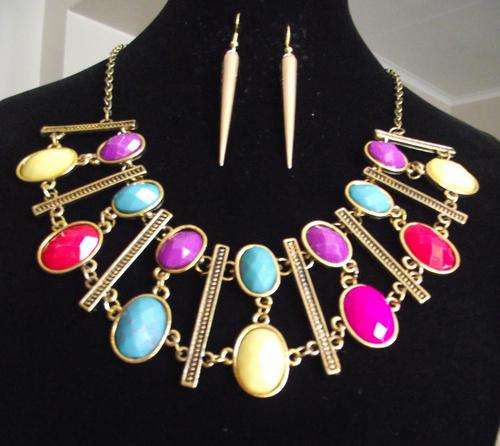 Vintage Style Colorful Acryl Beads Golden Chain Necklace & Earrings Set