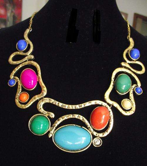Vintage Style Colorful Acryl Beads Golden Chain Necklace & Earrings Set