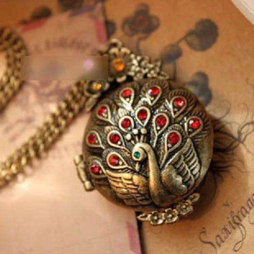 Cute Vintage Antique Look Jewelry Peacock Locket Pendant Necklace
