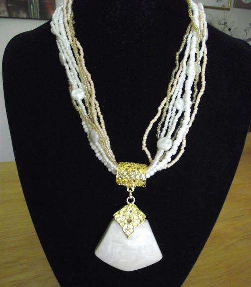 Glass Beads, Faux Pear Bohemia Chunky Pendant Necklace