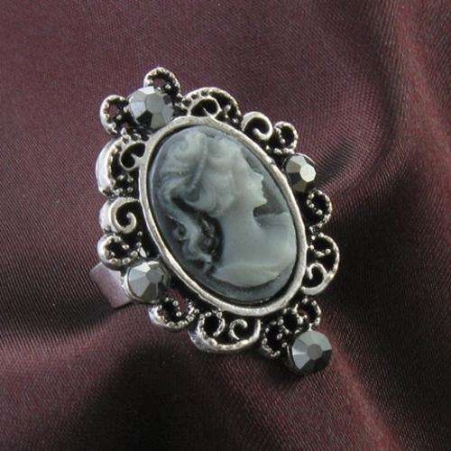 Adjustable Oval Antique look Silver Vintage Style CAMEO Gray Crystal Stone Ring