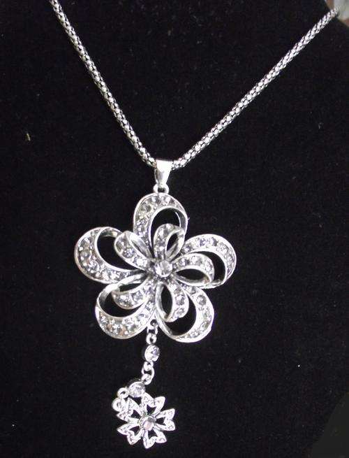 Stunning Silver Smokey Crystal Flower Pendant Long Chain Necklace 55mm X 95mm