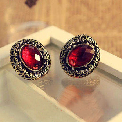 Elliptic Red carved hollow Stud earrings