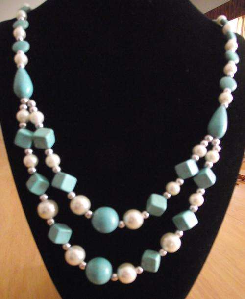 Stunning Turquoise and Pearls Necklace