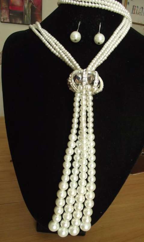Long Chunky Pearl and Crystal Necklace & Earrings Set (Free Gift Box)
