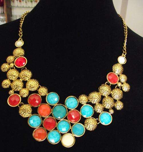Fashion Gold Plated Carved  Multi-Colour Gem  Necklace