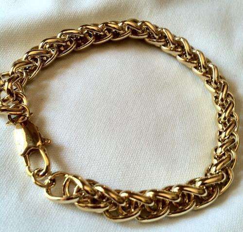 2 YEAR GUARANTEE ! GORGEOUS GOLD FILLED WEAVE BRACELET