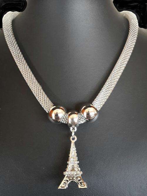 Silver Crystal Eiffel Tower Pendant Mesh Necklace (Free Gift Box)
