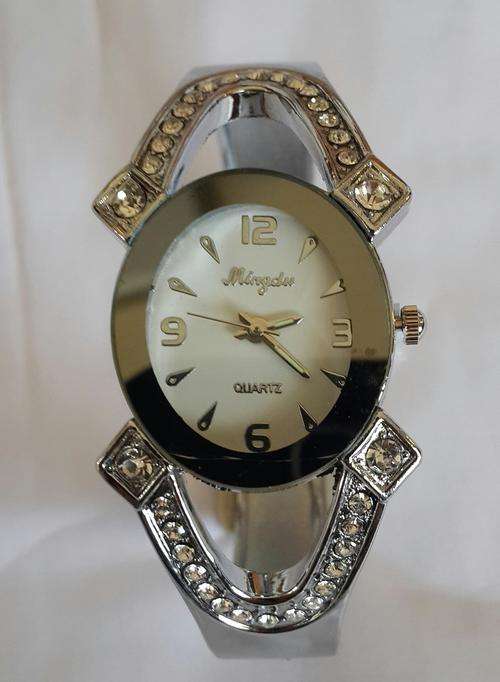 SILVER Bracelet Bangle  Rhinestone Crystal Women's Wrist Watch
