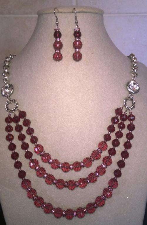 Burgundy Glass Beads Necklace & Earrings Set (Plus Free Gift Box)