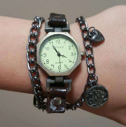 BLACK Leather Vintage Bracelet   Pendant Wristwatch