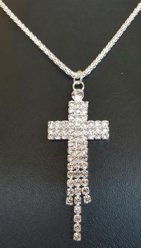 Silver Rhinestones Cross Pendant Popcorn Chain Necklace