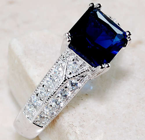 2CT Blue Sapphire & White Topaz 925 Solid Sterling Silver Ring Sz 7