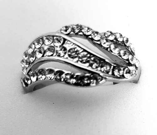 **FOR THE RE-SELLERS** 4 X LOVELY SILVER FILLED RHINESTONES LADIES RING Mixed Sizes