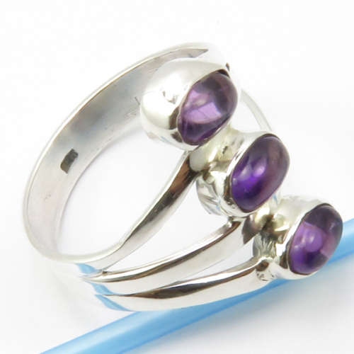 Designer 3 Stone Solid 925 Sterling Silver  AMETHYST Ring Size 6