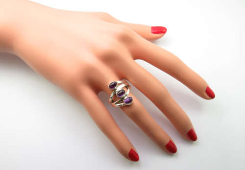 Designer 3 Stone Solid 925 Sterling Silver  AMETHYST Ring Size 6