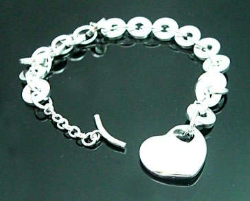 GORGEOUS 925 STERLING SILVER CIRCLES WITH HEART BRACELET
