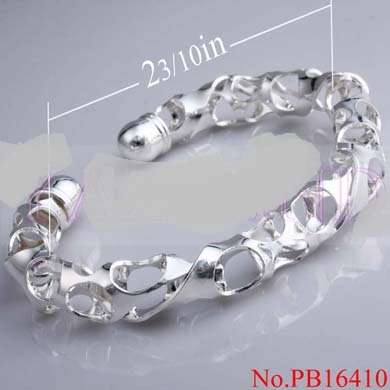 Gorgeous 925 Sterling Silver Cuff bangle