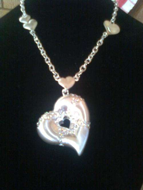 GORGEOUS SILVER HEART WITH CZ NECKLACE