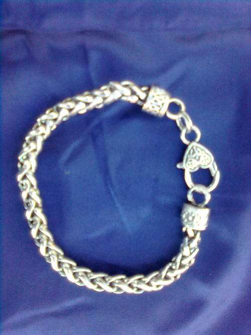 Extraordinary Vintorio Collection Tibet Silver 6mm weave Bracelet (Unisex)